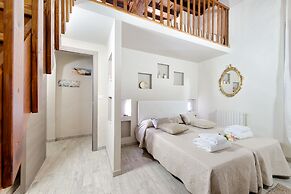 Santa Croce Cathedral by Mmega