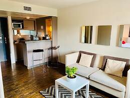 Standing Hôtel Suites by Actisource