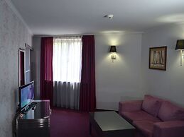 Elate Plaza Business Hotel