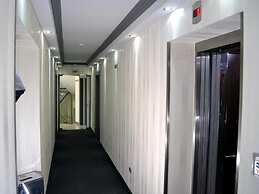 Elate Plaza Business Hotel