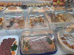 Elate Plaza Business Hotel