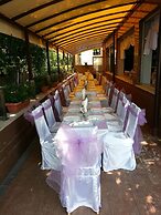 Elate Plaza Business Hotel