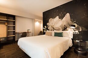 Hotel Sagarlore