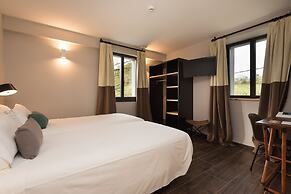 Hotel Sagarlore