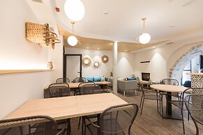 Hotel Sagarlore