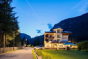 Hotel Chalet Pineta