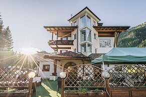 Hotel Chalet Pineta