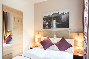 Hotel Max 70