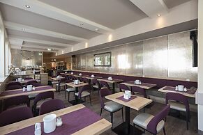 Hotel Max 70