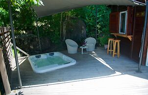 Le Domaine Du Rocher Noir