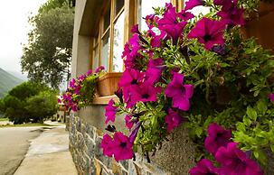 Hostal Montserrat