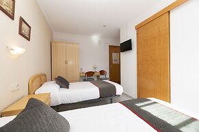 Hostal Montserrat