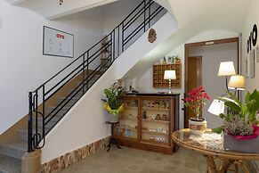 Hostal Montserrat