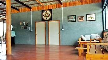 ModernLoft Homestay