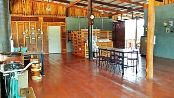 ModernLoft Homestay
