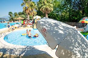 Weekend Glamping Resort