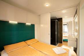 Weekend Glamping Resort