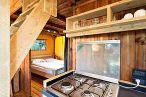 Weekend Glamping Resort