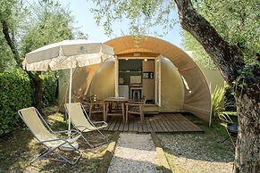 Weekend Glamping Resort