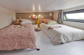 Weekend Glamping Resort