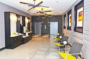 Heaven on Midtown Fully Furnished Apts