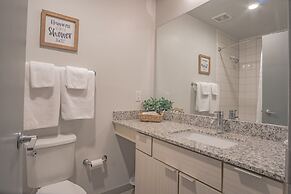 Heaven on Midtown Fully Furnished Apts