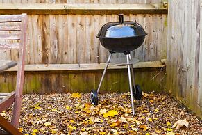 Stunning Central Richmond with garden