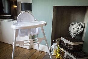 Stunning Central Richmond with garden