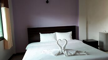 Nan Green View Hotel