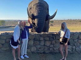 Sunset Lodge & Safaris