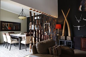 Sunset Lodge & Safaris