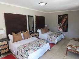 Sunset Lodge & Safaris