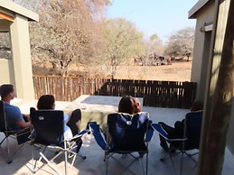 Sunset Lodge & Safaris