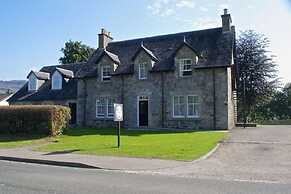 Loch Ness Guest House