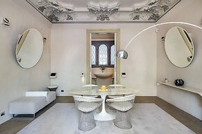 El Palauet Royal Suites