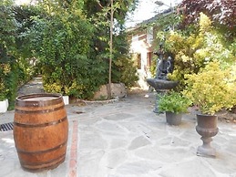 Hostal La Mesnadita