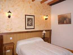 Hostal La Mesnadita