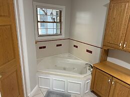 Heritage Homestead Inn