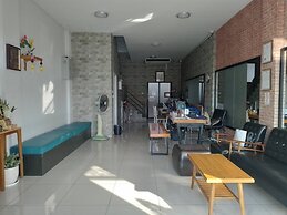 HOMEY-Don Mueang Airport Hostel