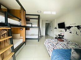 HOMEY-Don Mueang Airport Hostel