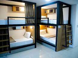 HOMEY-Don Mueang Airport Hostel