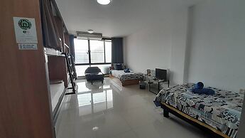 HOMEY-Don Mueang Airport Hostel