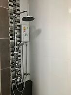 HOMEY-Don Mueang Airport Hostel