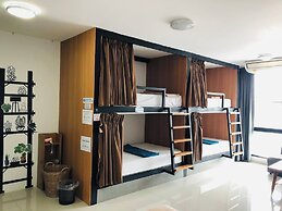 HOMEY-Don Mueang Airport Hostel