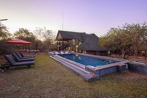 Imbube Safari Lodge