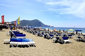 Ramira City Hotel - Adults Only