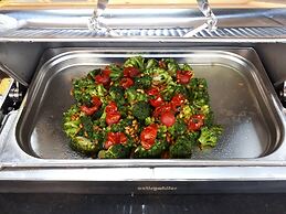 Ramira City Hotel - Adults Only