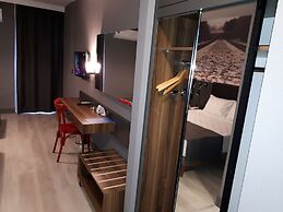 Ramira City Hotel - Adults Only