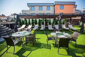 Cosmopolitan Hotel & Wellness