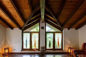 Velia Guesthouse